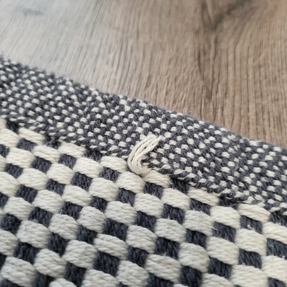 MUUTO‎ Loom Throw Modern Checkered Throw Blanket Gray White Scandinavian Design